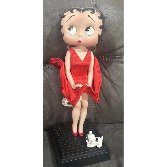 The Unbranded Brand Other - Rare Betty Boop Marilyn Monroe Red Dress Inspired Figure W/ Pudgy Puppy Figurine